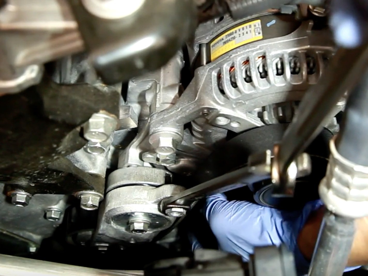 See P090B repair manual